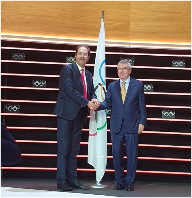 Monsieur Mustapha BERRAF, élu officiellement membre du CIO par la 134ème session du CIO